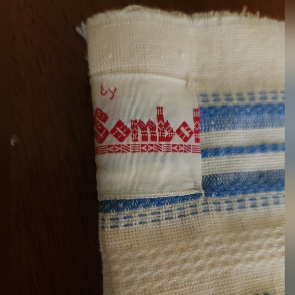 Vintage NOS 1960s Guatemalan Cocktail Napkins by Sombol - Picture 5 of 9